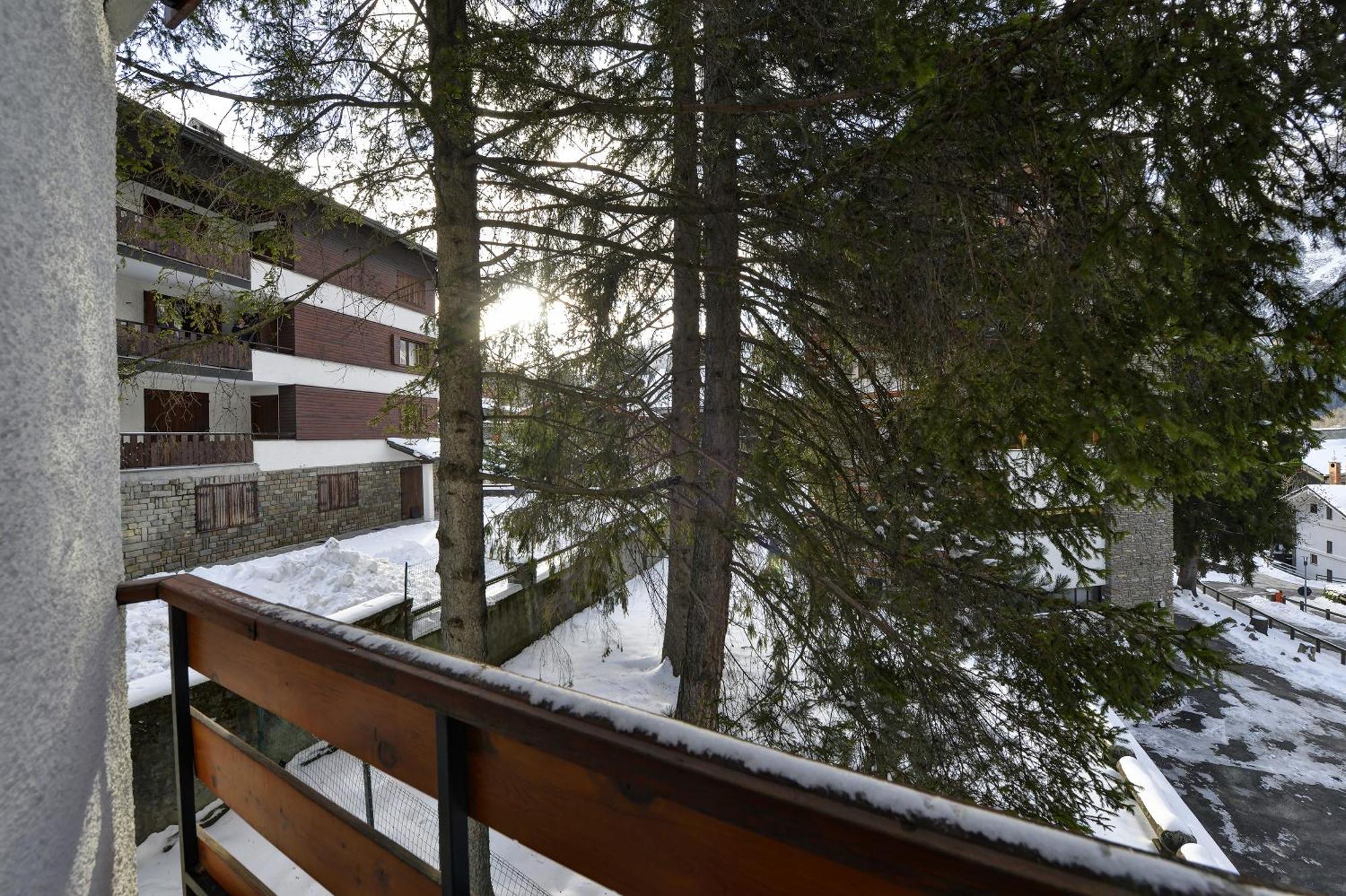 Dulci Du Mont Blanc Apartment Courmayeur Ngoại thất bức ảnh