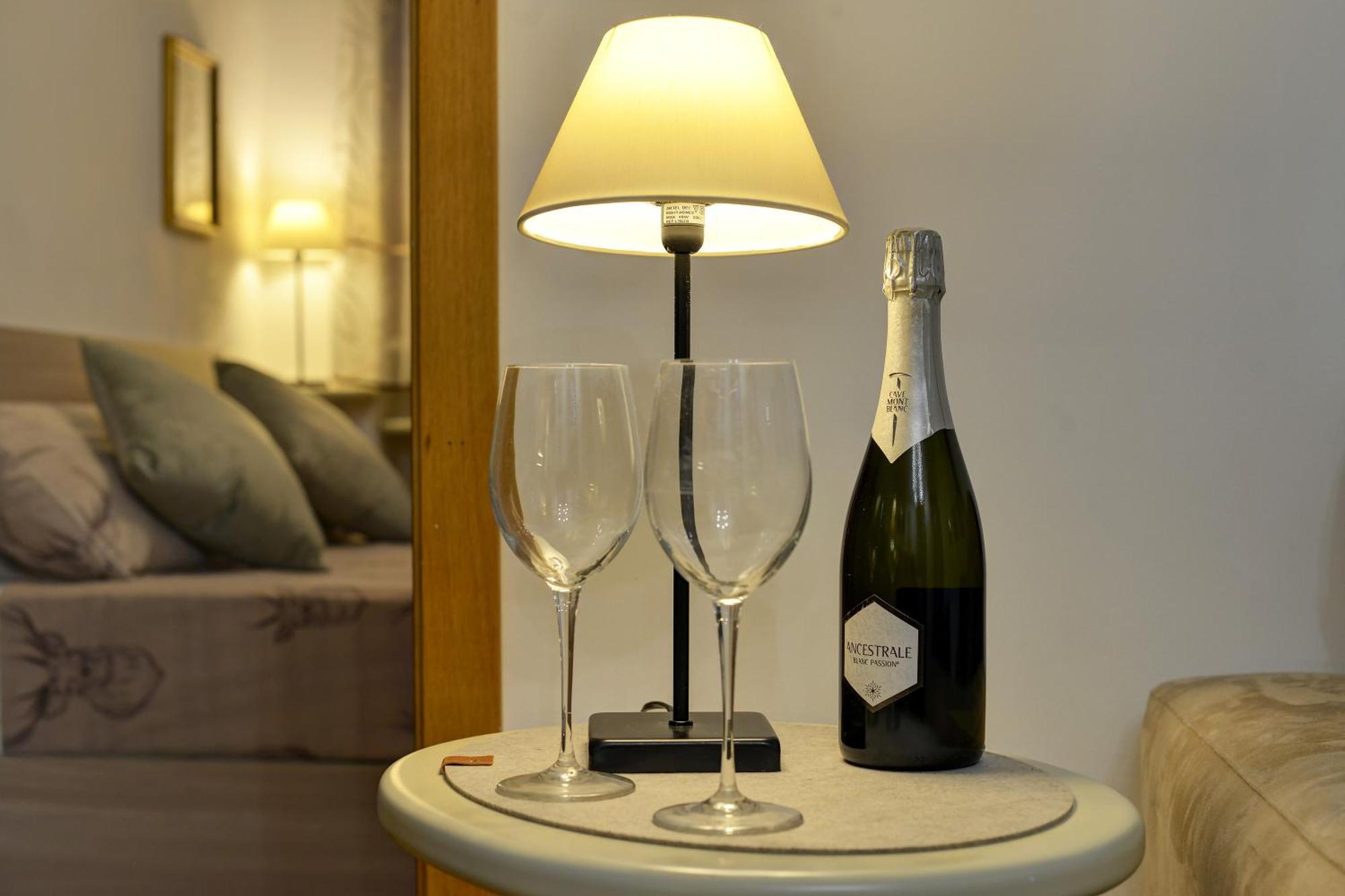 Dulci Du Mont Blanc Apartment Courmayeur Ngoại thất bức ảnh